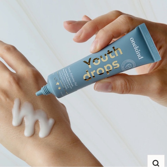 Onekind Aciddrops Overnight Resurfacing Serum full size 1oz - Picture 2 of 10